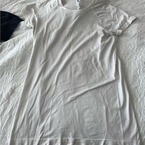 white lulu swiftly tech